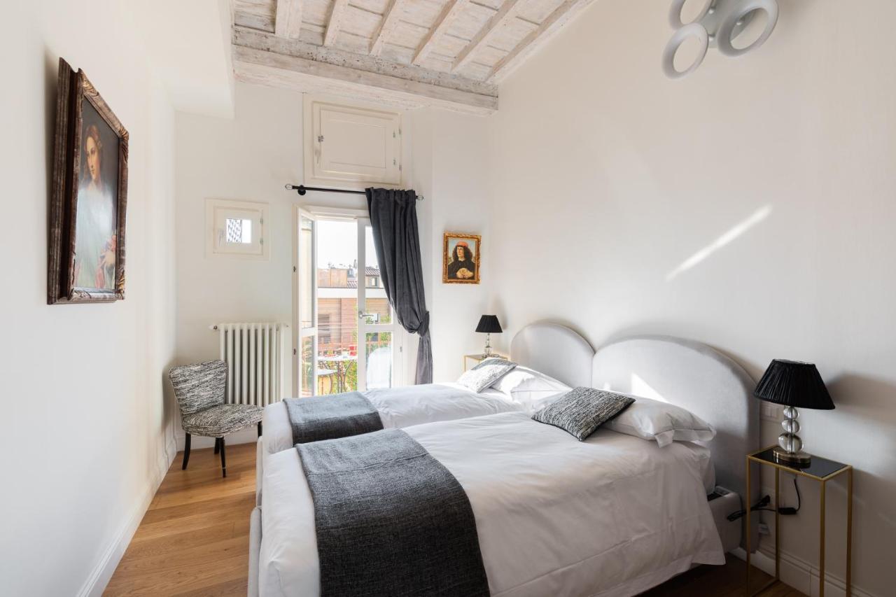 Lovely Apartment With Balcony Florenţa Exterior foto